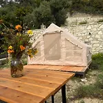 Cimarte The Path Glamping Lukovë