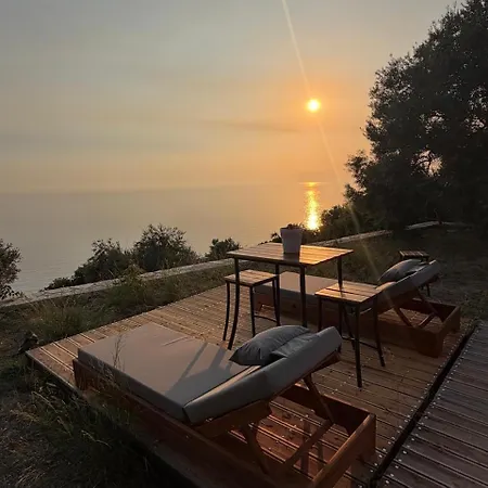 Οργανωμένο κάμπινγκ Cimarte The Path Λούκοβο