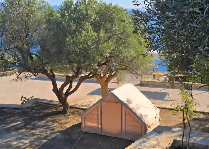 Cimarte The Path Luxury tent *